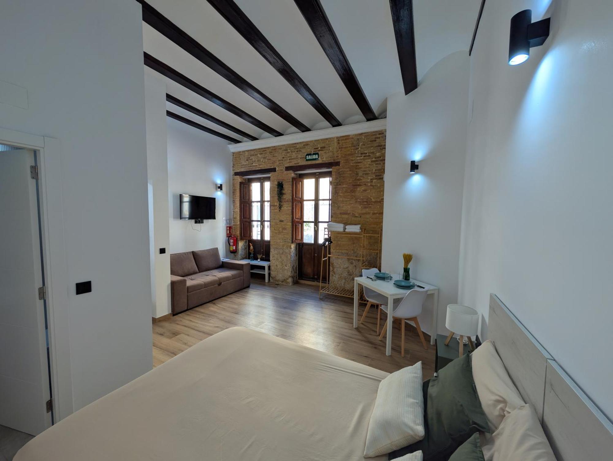 Las Arenas Suites 2 Playa Valencia Buitenkant foto